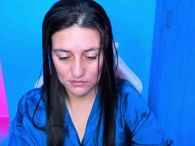 Saskyaajohnson webcam