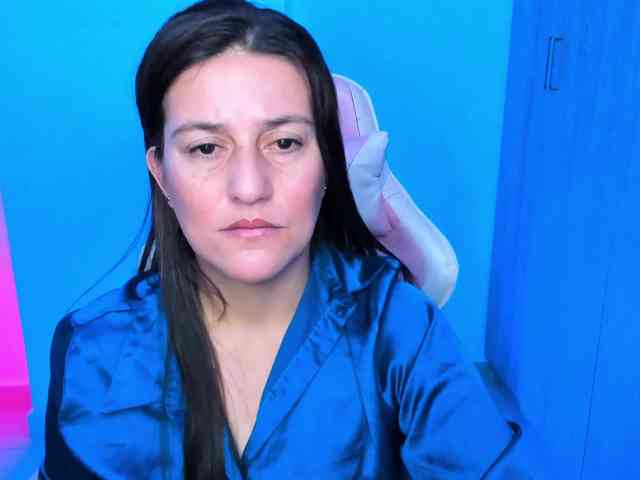 Saskyaajohnson webcam