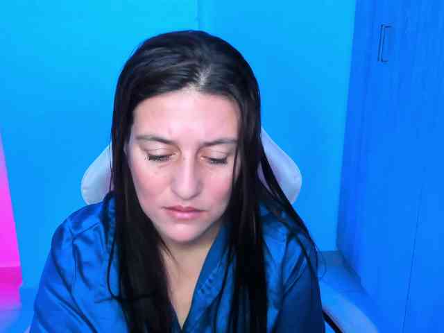 Saskyaajohnson webcam