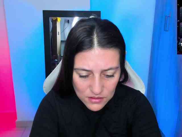 Saskyaajohnson webcam