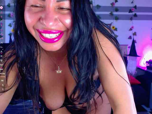 AbbyPrincessAGT webcam
