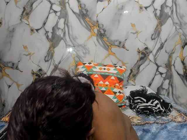 indianerotica69 webcam