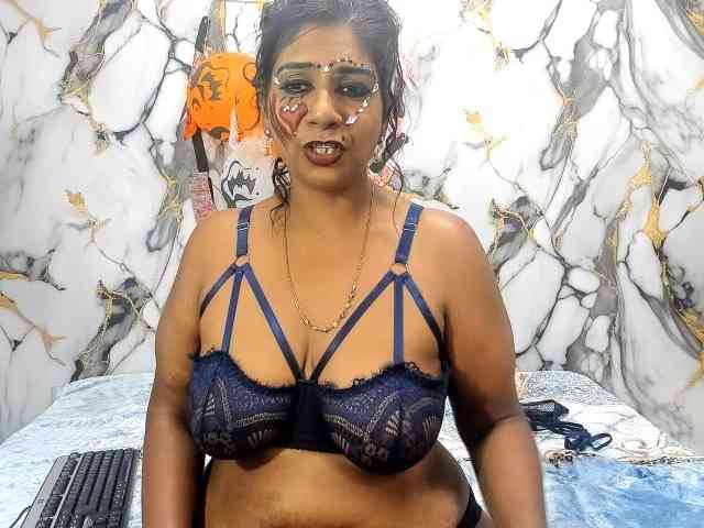 indianerotica69 webcam