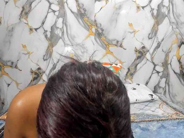 indianerotica69 webcam