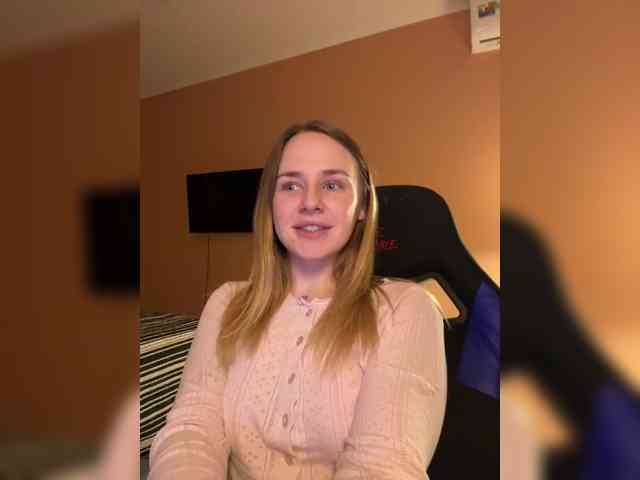 -Angel-Ali- webcam