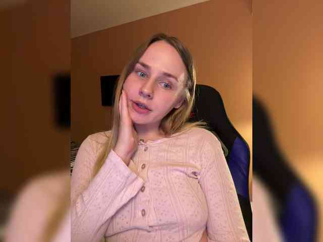 -Angel-Ali- webcam