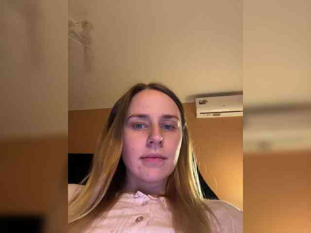 -Angel-Ali- webcam