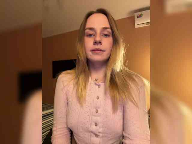 -Angel-Ali- webcam