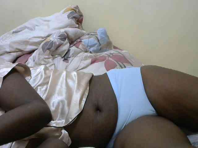 Sweet-mommy webcam