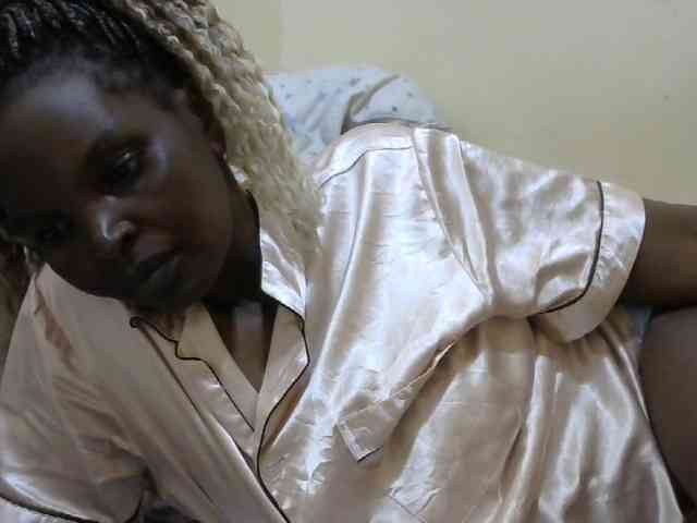 Sweet-mommy webcam