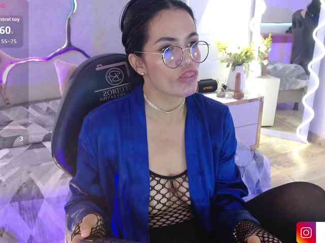 Rosalind-tay webcam