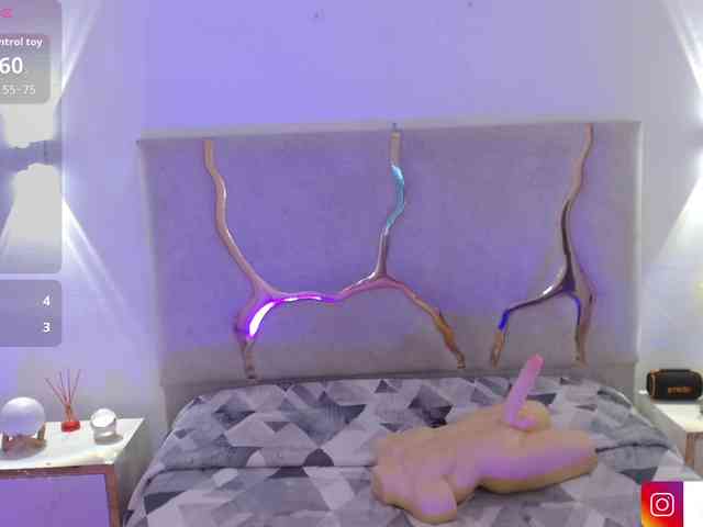 Rosalind-tay webcam