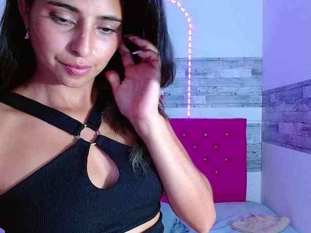 Pleassing-neighbor webcam
