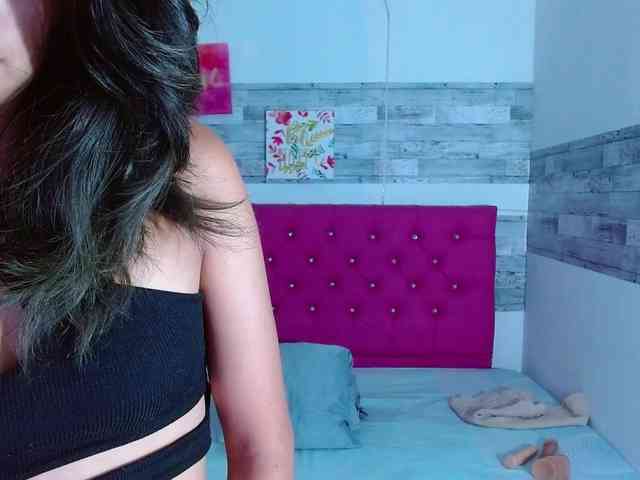 Pleassing-neighbor webcam