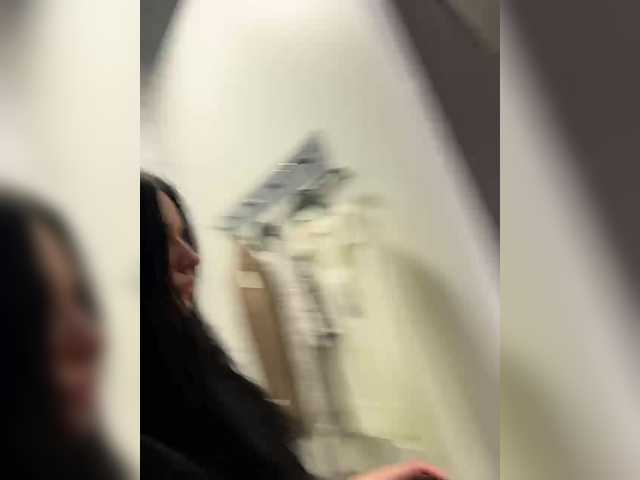 Vai a chattare su MarKaa0 MarKaa0