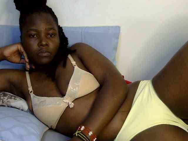 Sweet-ebony20 webcam