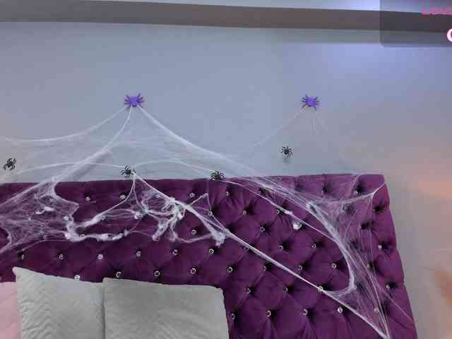 MauraGray webcam