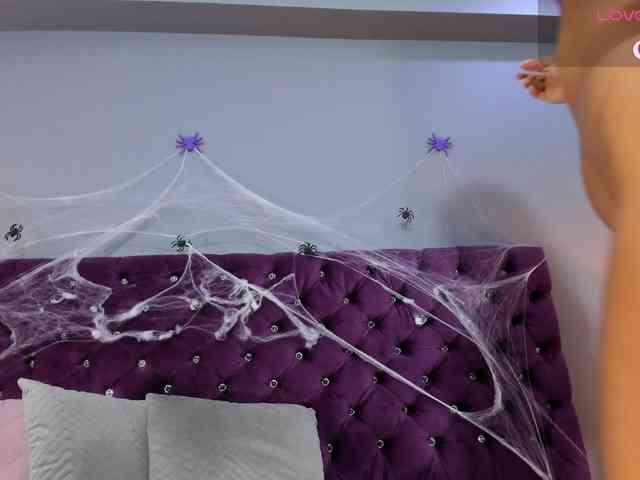 MauraGray webcam