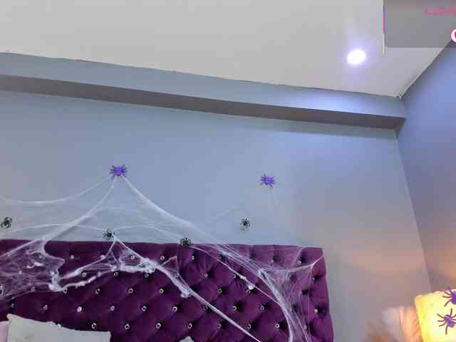 MauraGray webcam