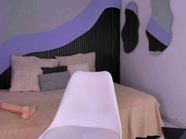 Nicolle-mariee webcam