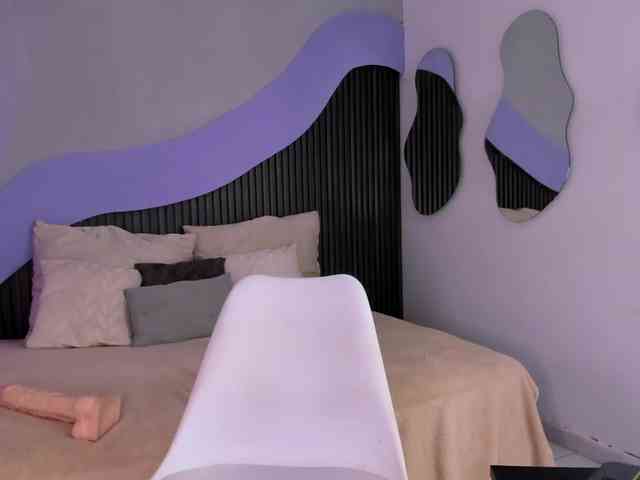 Nicolle-mariee webcam