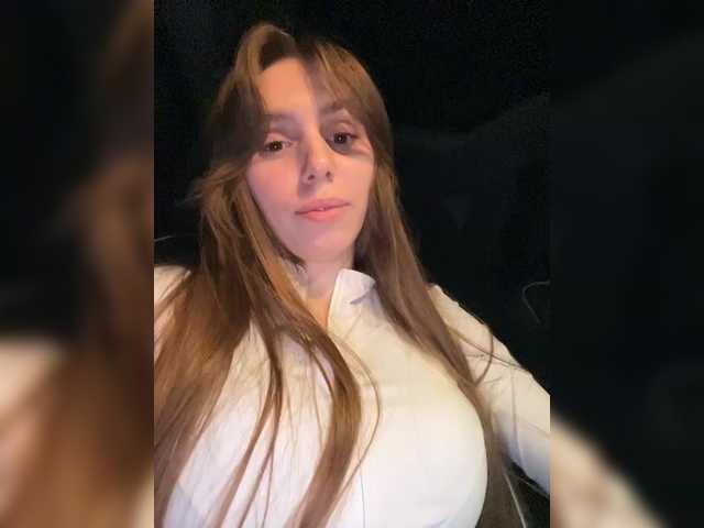 Entrez le videochat erotique avec le
modèle KisaZlo KisaZlo