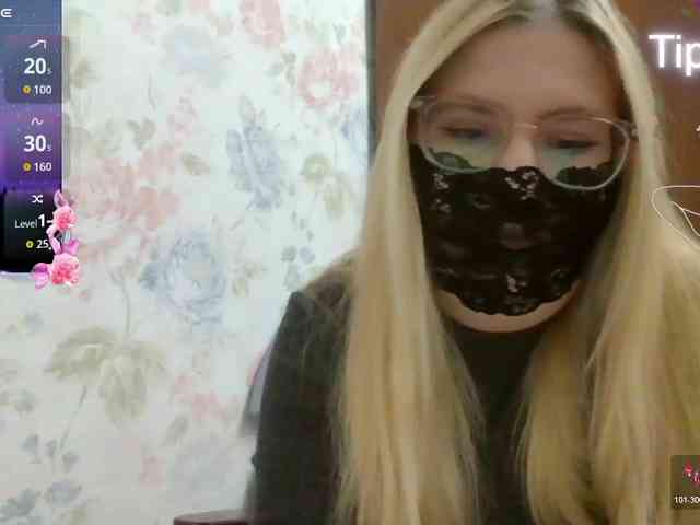 Lilithaa webcam