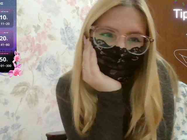 Lilithaa webcam