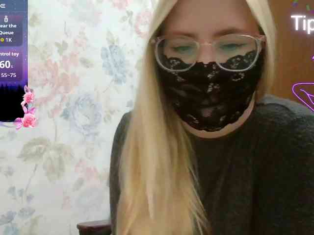 Lilithaa webcam