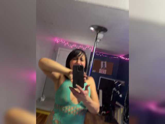 Eva143 webcam