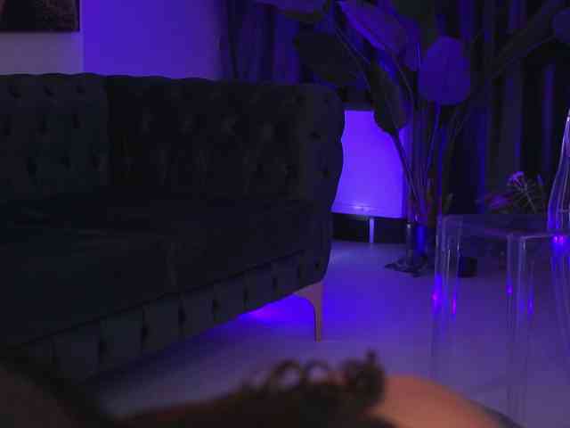MeghanHazel webcam