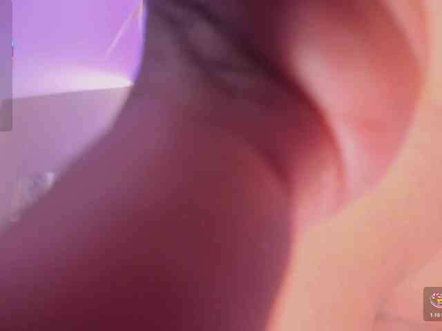 ElizabethBennet webcam