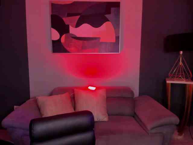 ElizabethBennet webcam