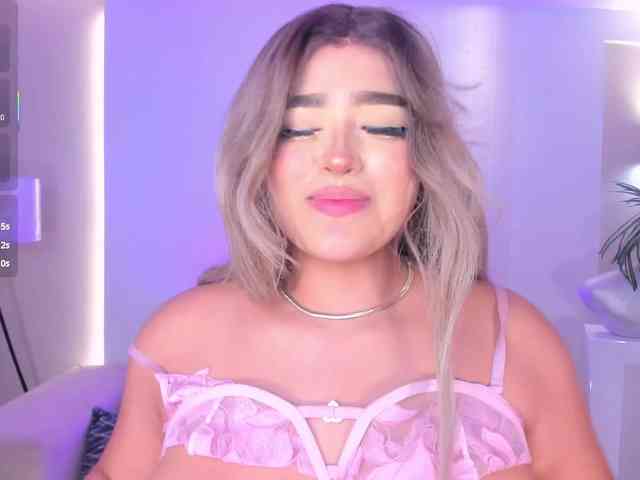 ElizabethBennet webcam