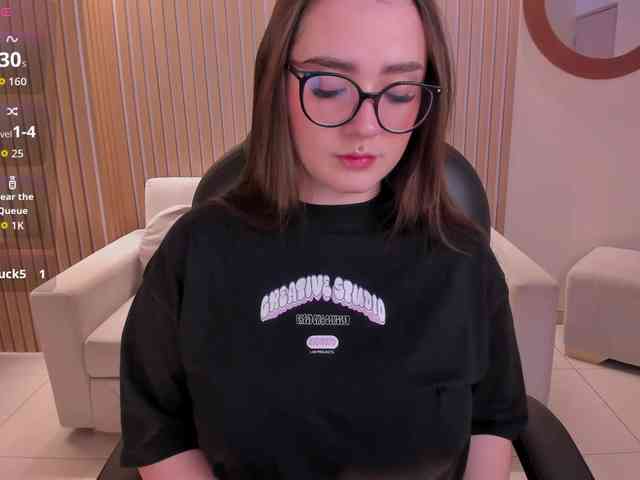 SarahRhodes webcam