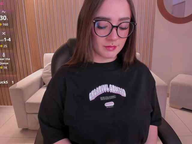 SarahRhodes webcam