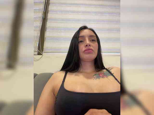AprilRosse webcam
