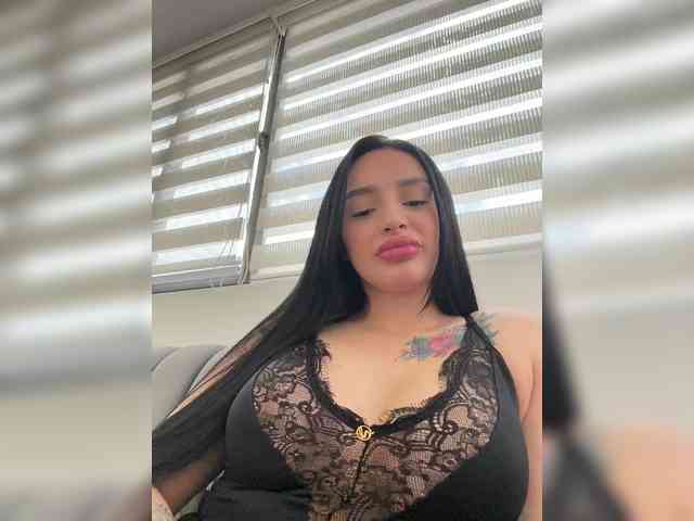AprilRosse webcam