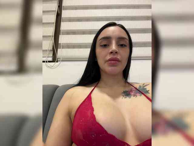 AprilRosse webcam