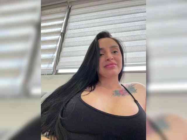 AprilRosse webcam