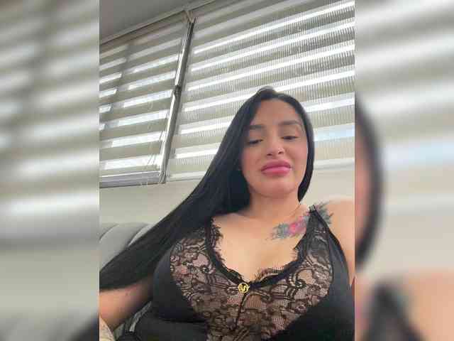 AprilRosse webcam