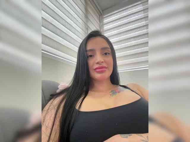 AprilRosse webcam