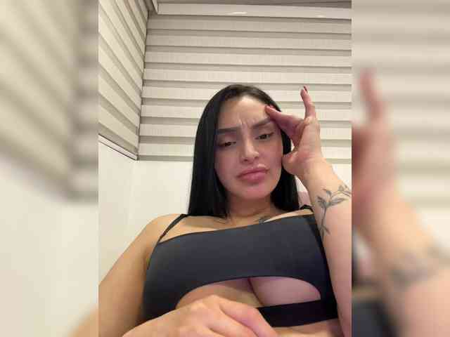 AprilRosse webcam