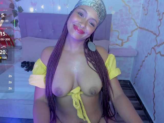 MelodyDhh webcam