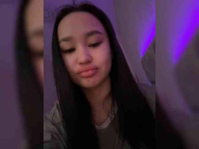 SonyaLess webcam