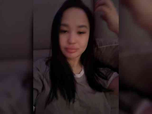 SonyaLess webcam