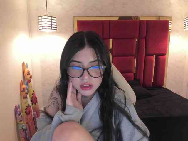 violetsmith webcam