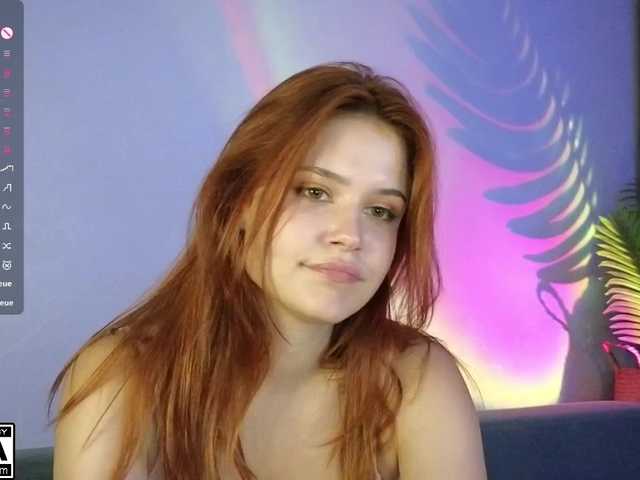 AliceWyliee webcam