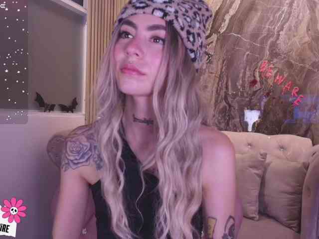 Sabrinaa1 webcam