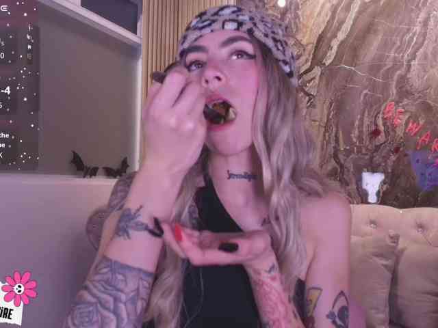 Sabrinaa1 webcam